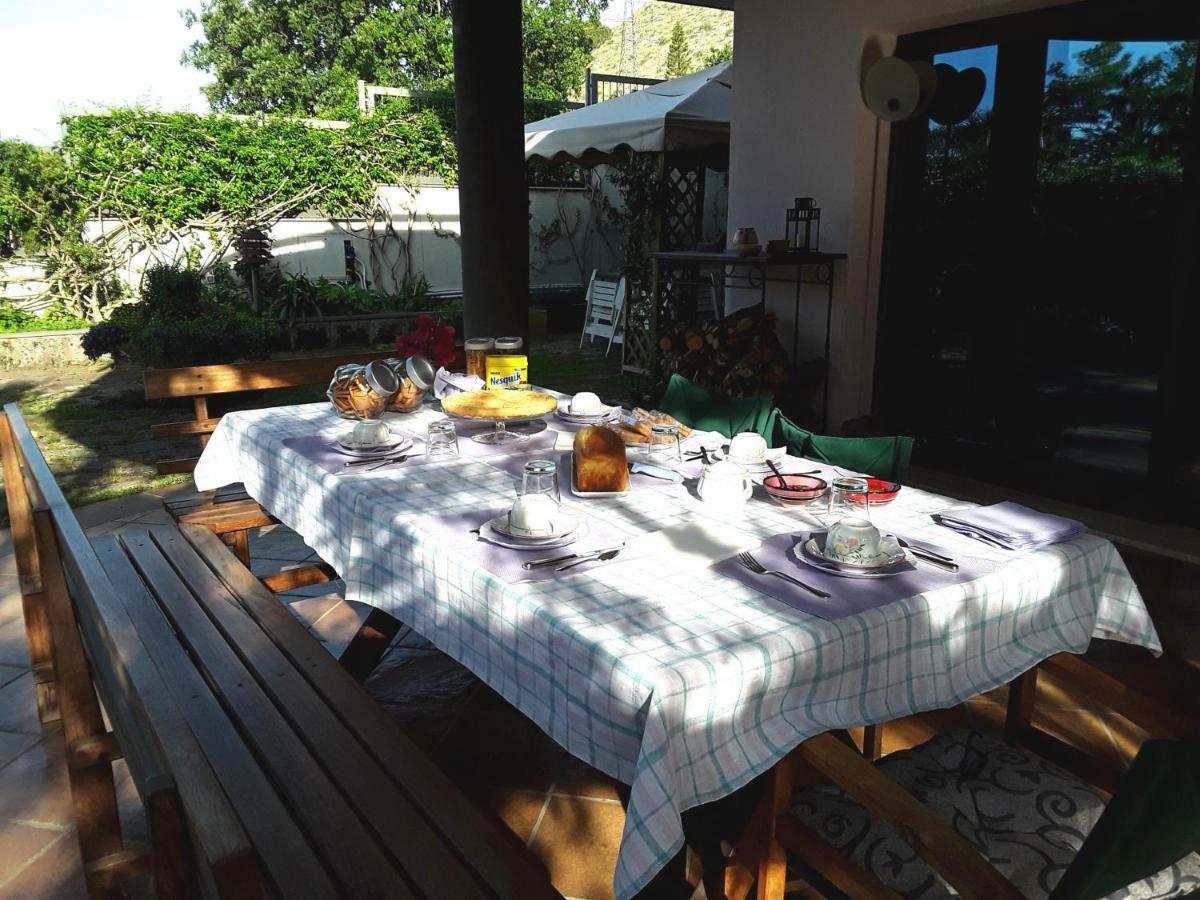 فورميا B&B Villa Noemi المظهر الخارجي الصورة